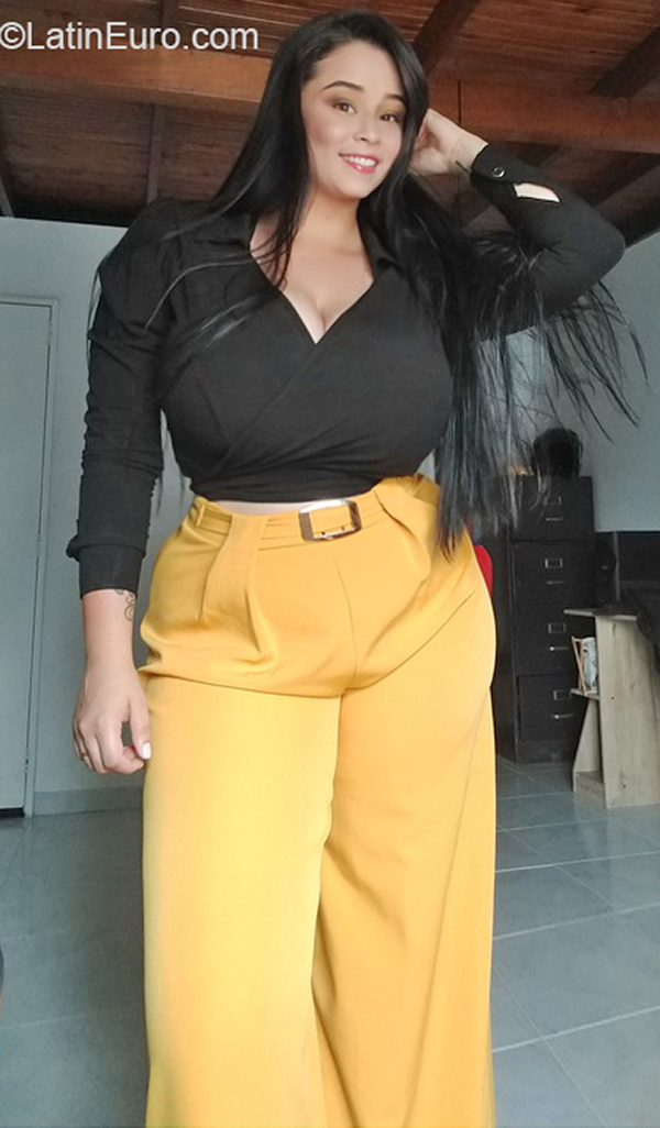 Date this exotic Colombia girl Alejandra from Medellin CO33405