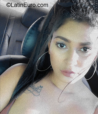 Date this young Dominican Republic girl Vianna from Puerto Plata DO39734