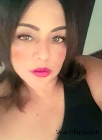 Date this exotic Colombia girl Sandra verena from Barranquilla CO30085