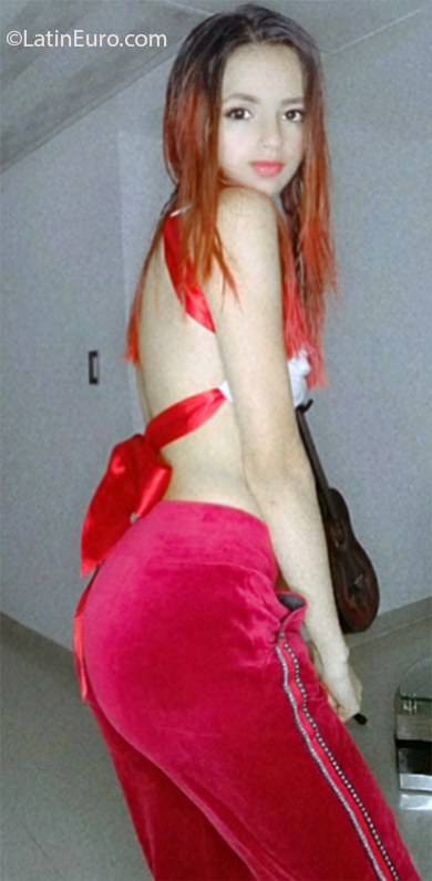 Date this young Colombia girl Julissa from Popayan CO30086