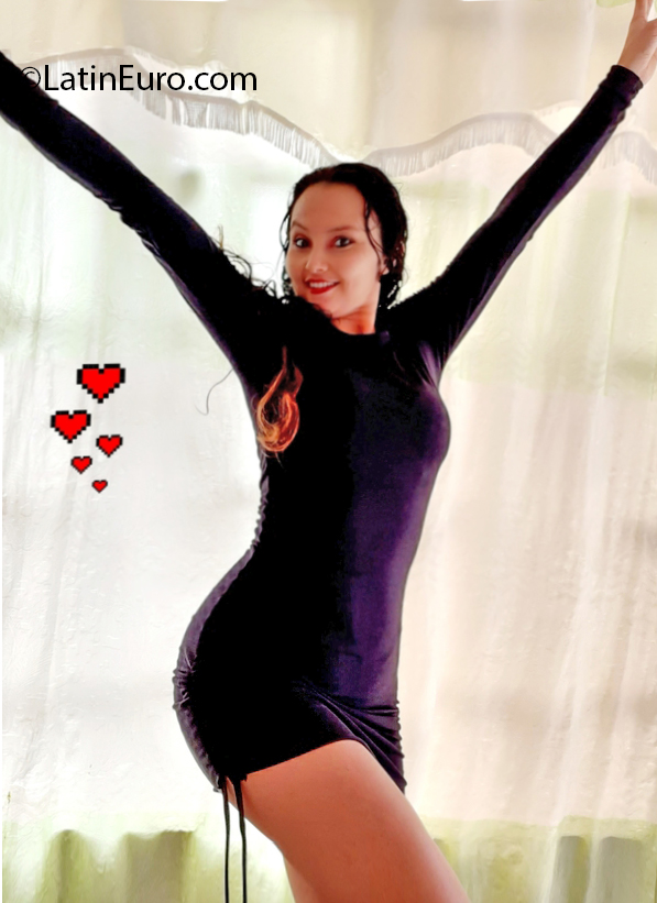 Date this beautiful Colombia girl Johanna from Ibague CO30107