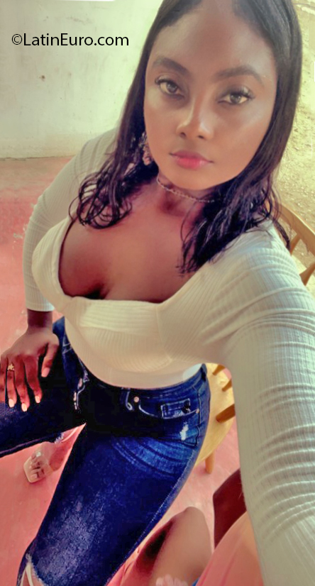 Date this beautiful Dominican Republic girl Mariaaa from Santo Domingo DO39771