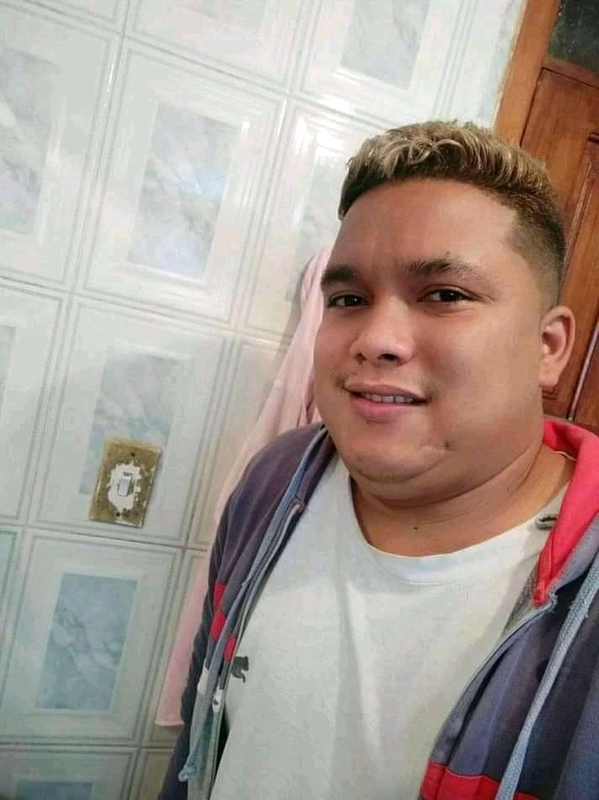 Date this nice looking Ecuador man Angelmiguel from Quito EC802