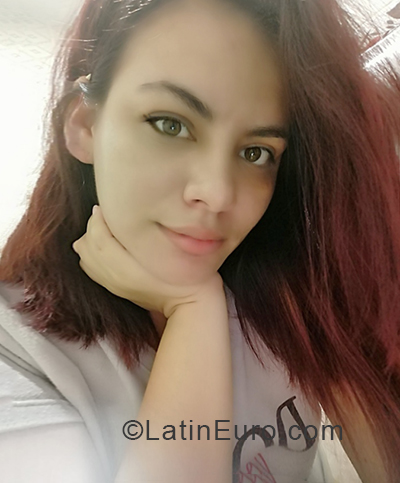 Date this charming Colombia girl Ruth Esther from Bogota CO30217