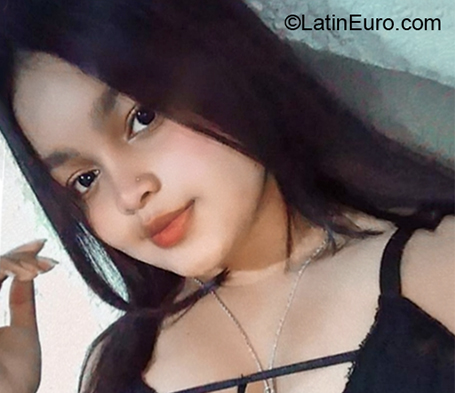 Date this passionate Colombia girl Camila Molina from Bogotá CO30277