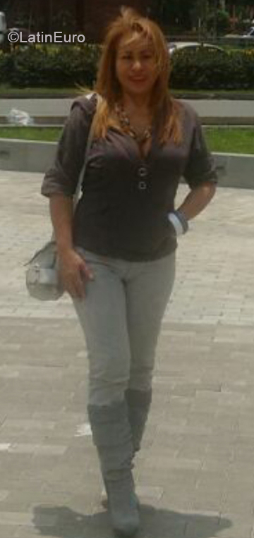 Date this foxy Colombia girl Emita from Medellin CO30784