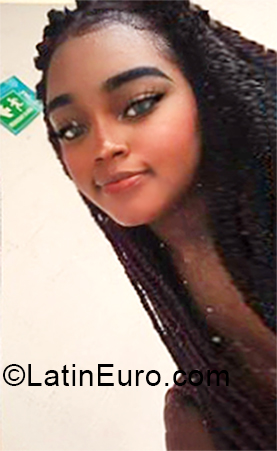 Date this athletic Colombia girl Karol from Cali CO30308