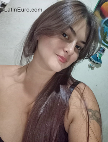 Date this charming Colombia girl Luisa from Cali CO30310