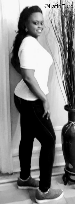 Date this hot Dominican Republic girl Ana from San Pedro De Macoris DO39903