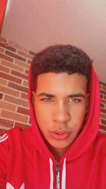 Date this nice looking Colombia man Gabriel from Medellín CO30603