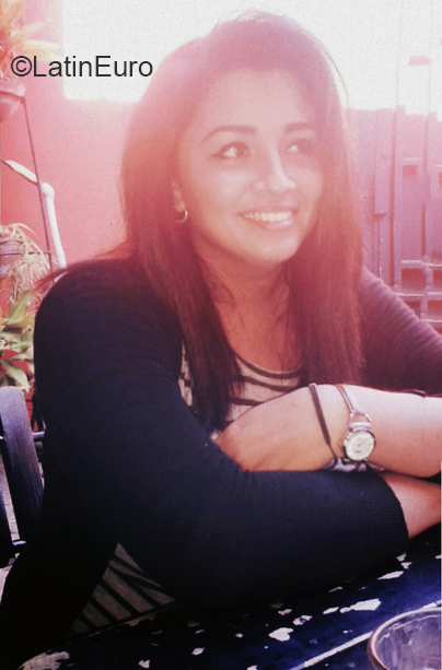 Date this good-looking Nicaragua girl Anyoleth from Managua NI289