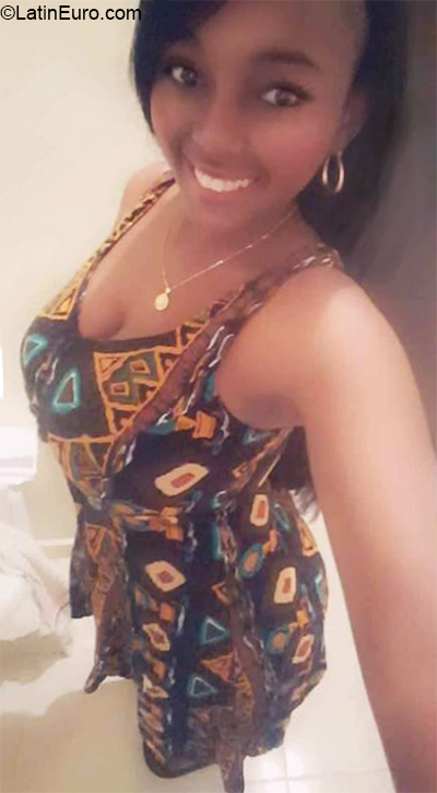 Date this pretty Dominican Republic girl Maria from Higuey DO40115