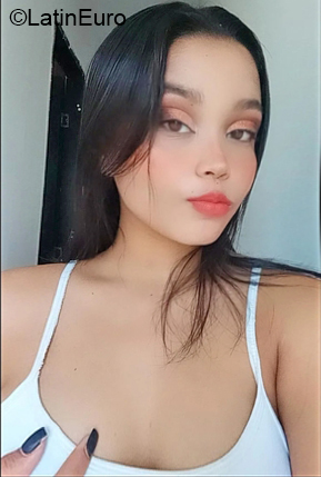Date this beautiful Colombia girl Angelica from Barranquilla CO30693