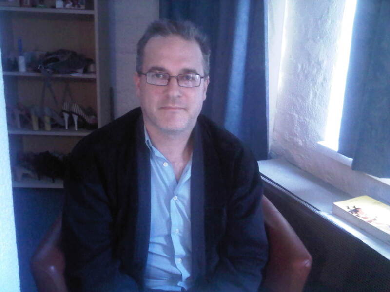 Date this foxy Belgium man Interpreter from Gent BE142