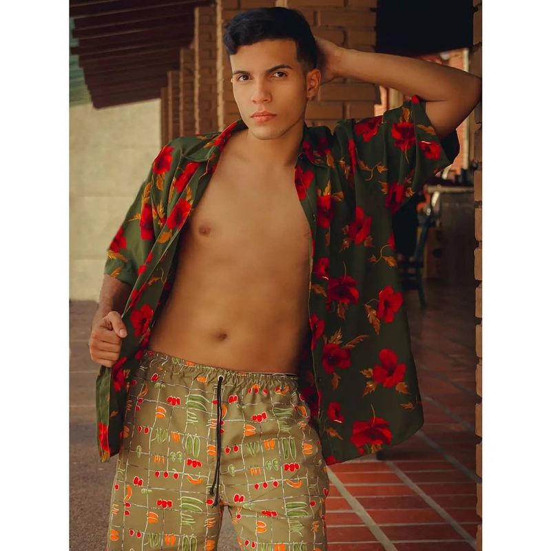 Date this voluptuous Venezuela man Bryan from Caracas VE4075