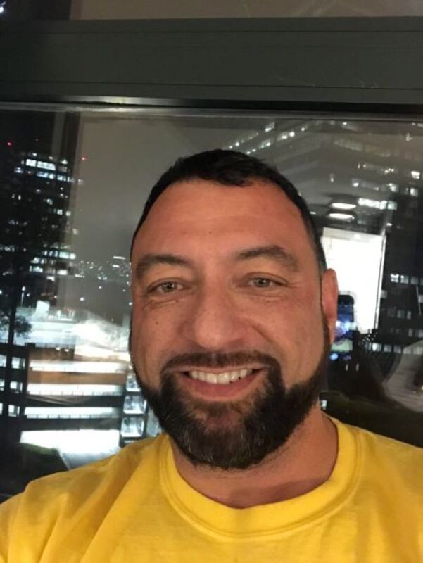 Date this pretty United States man Wayne from Lafayette US21449
