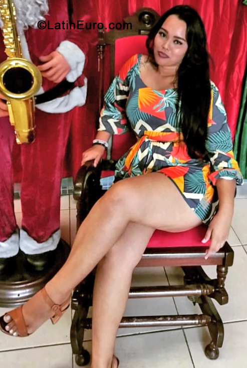 Date this pretty Brazil girl Dayane from Manaus BR11489