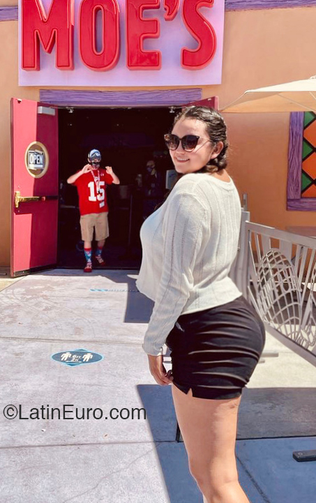 Date this passionate Colombia girl Carolina from Bucaramanga CO31020