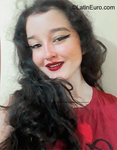 good-looking Bolivia girl Michelle from Santa Cruz CO31004