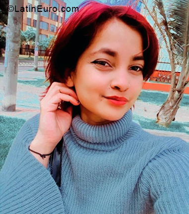Date this pretty Colombia girl Susi from Bogotá CO31023