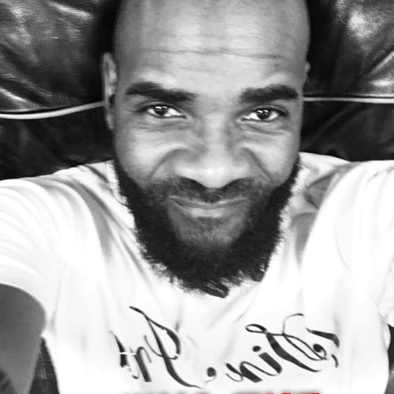 Date this cute United States man Inq from Philadelphia US21560