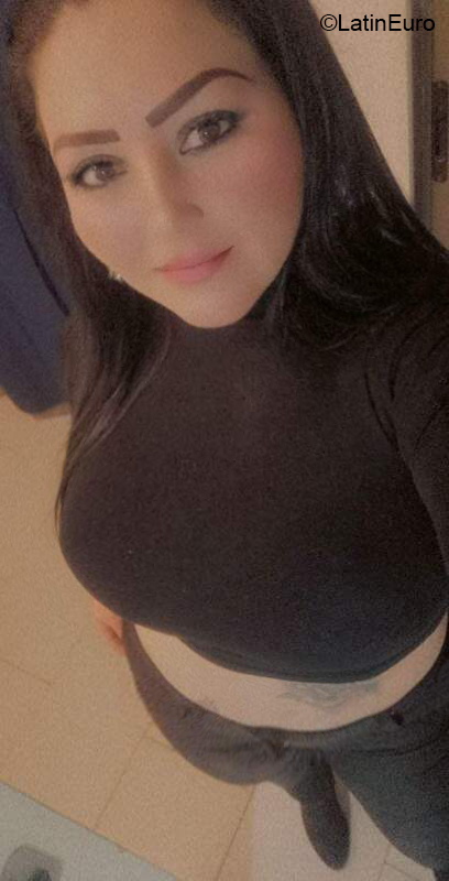 Date this charming Chile girl Jennifer from Santiago CL302