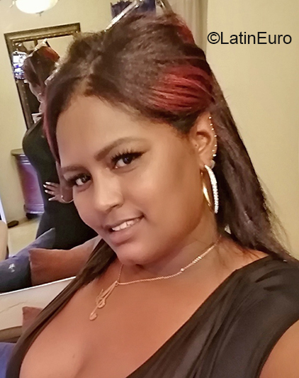 Date this tall Dominican Republic girl Arisleydi from Santiago DO40534