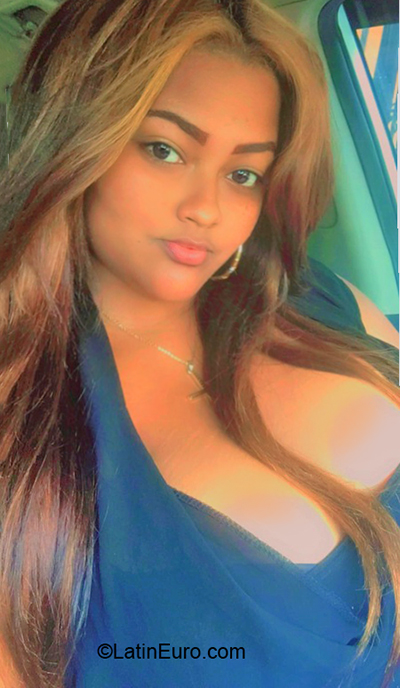 Date this tall Dominican Republic girl Yuli from Santo Domingo DO40589