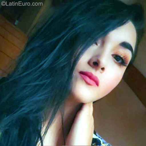 Date this hot Colombia girl Sandra from MANIZALES CO31541