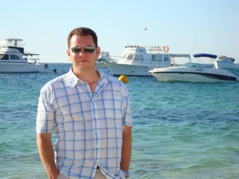 Date this georgeous Australia man Simon from Perth AU357