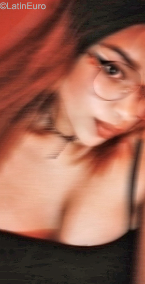 Date this hard body Colombia girl Kitty from Medellin CO31557