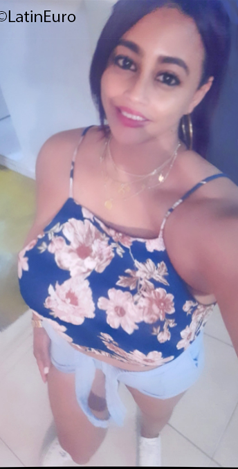 Date this funny Dominican Republic girl Brianda from Santiago DO40740