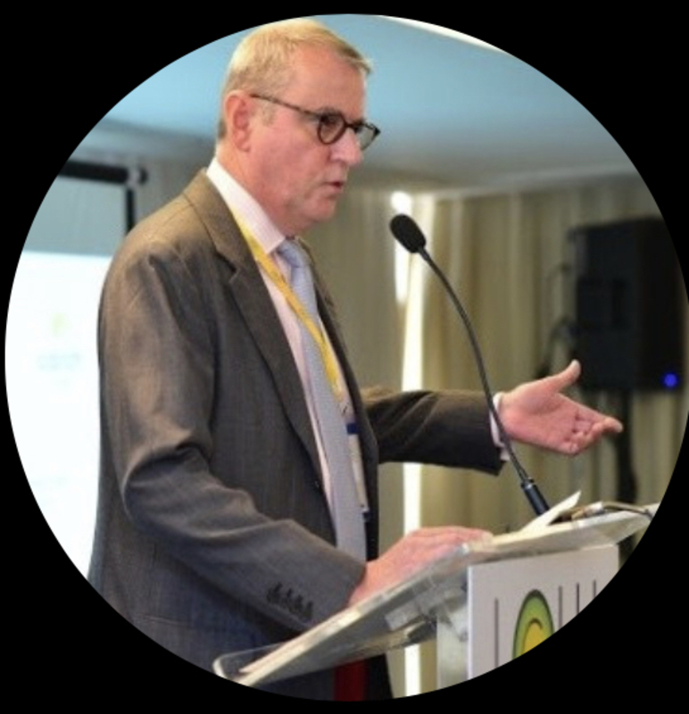 Date this nice looking United Kingdom man GentlemanJules from Tetbury GB1051