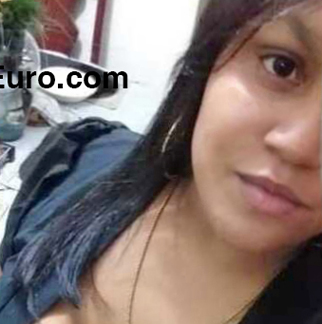 Date this foxy Dominican Republic girl Carol from Santo Domingo Este DO47489
