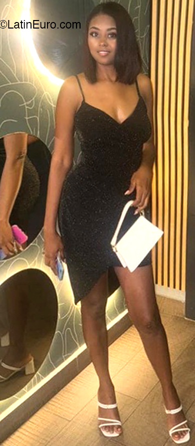 Date this good-looking Dominican Republic girl Marileidy from San Pedro De Macoris DO52677