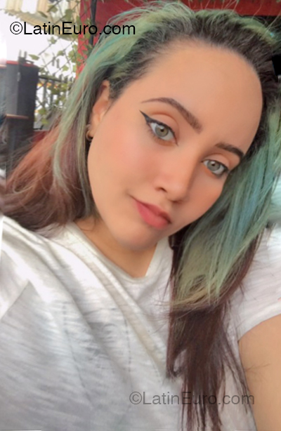 Date this hot Dominican Republic girl Perla from Santo Domingo DO54101