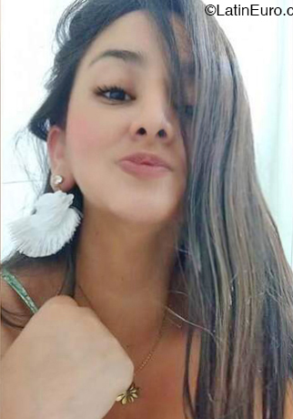 Date this good-looking Peru girl Nany from Lima PE2131