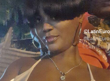 Date this sensual Dominican Republic girl Amanda from San Pedro De Macoris DO55737