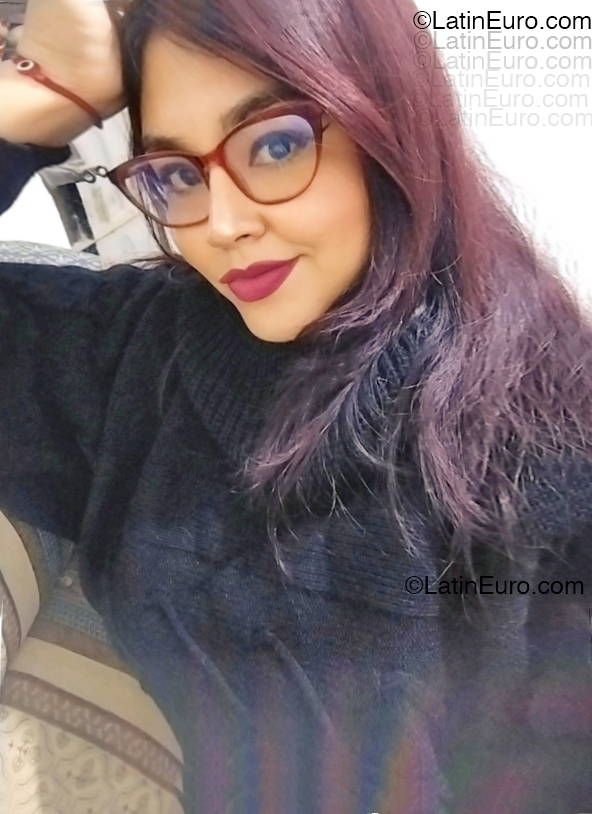 Date this fun United States girl Fabi from  PE2144