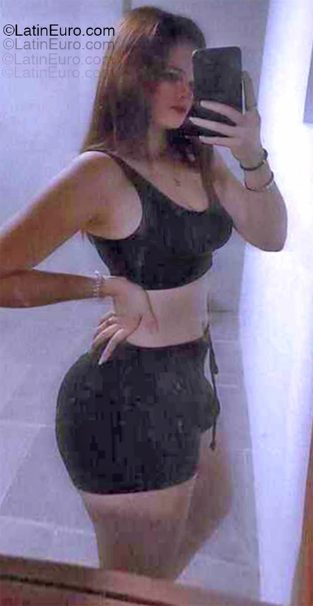 Date this charming Venezuela girl Roa from Maracaibo VE5316