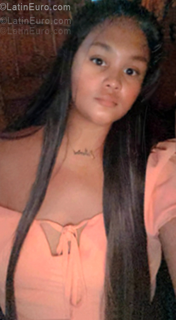 Date this stunning Dominican Republic girl Katerina from Puerto Plata DO55563