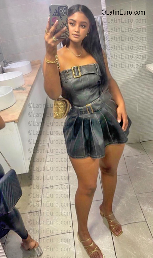 Date this hard body Dominican Republic girl Yuli from Puerto Plata DO55664