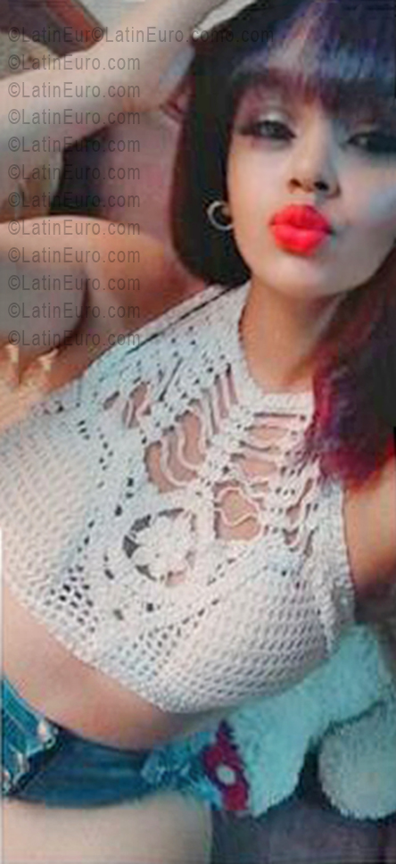 Date this charming Dominican Republic girl Yudeny from Puerto Plata DO55827