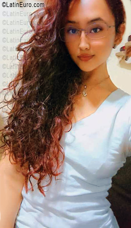 Date this cute Colombia girl Tali from Medellin CO33564