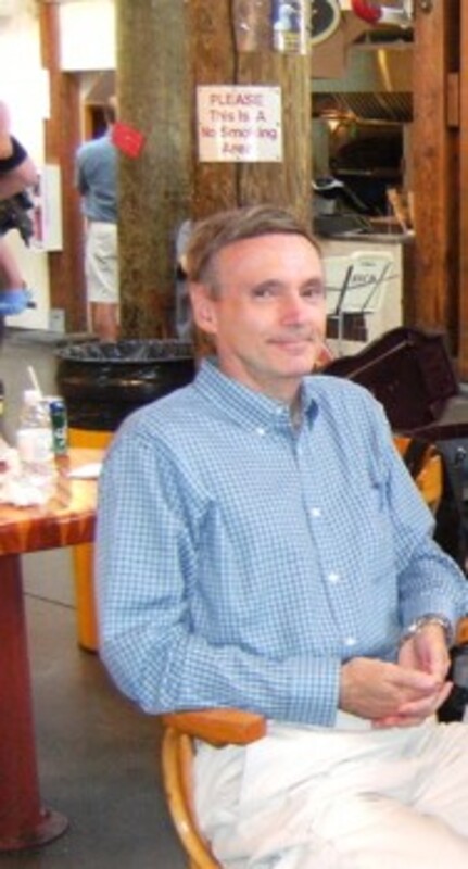 Date this attractive Canada man Robert from Vancouver CA918
