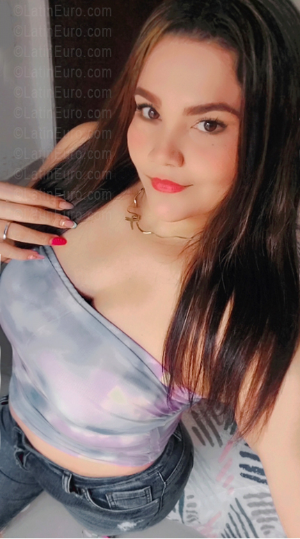 Date this tall Colombia girl Mati from Sahagun CO33601