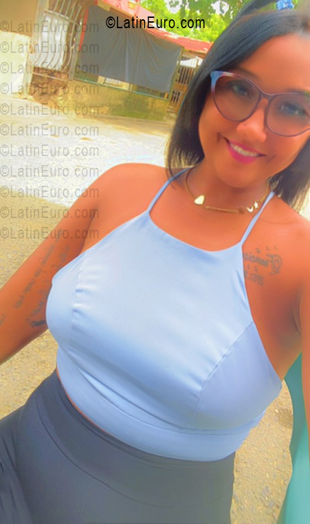 Date this young Dominican Republic girl Indebel from Puerto Plata DO56024