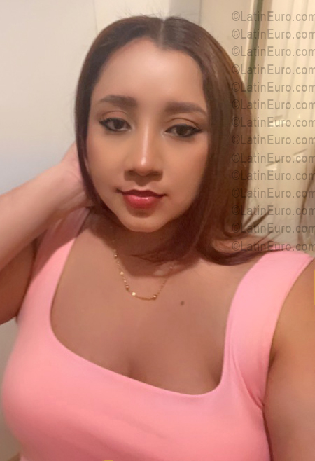 Date this hard body Panama girl Carissa from Panama City PA1426