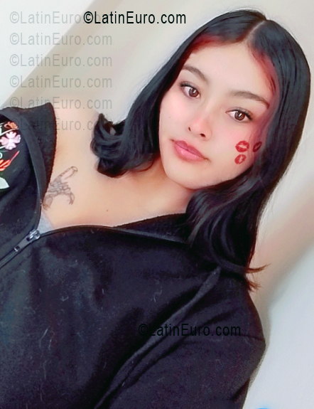 Date this georgeous Peru girl Zaida from Lima PE2156