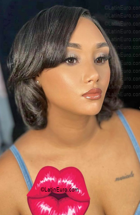 Date this fun Dominican Republic girl Maricela from Santo Domigo DO56095